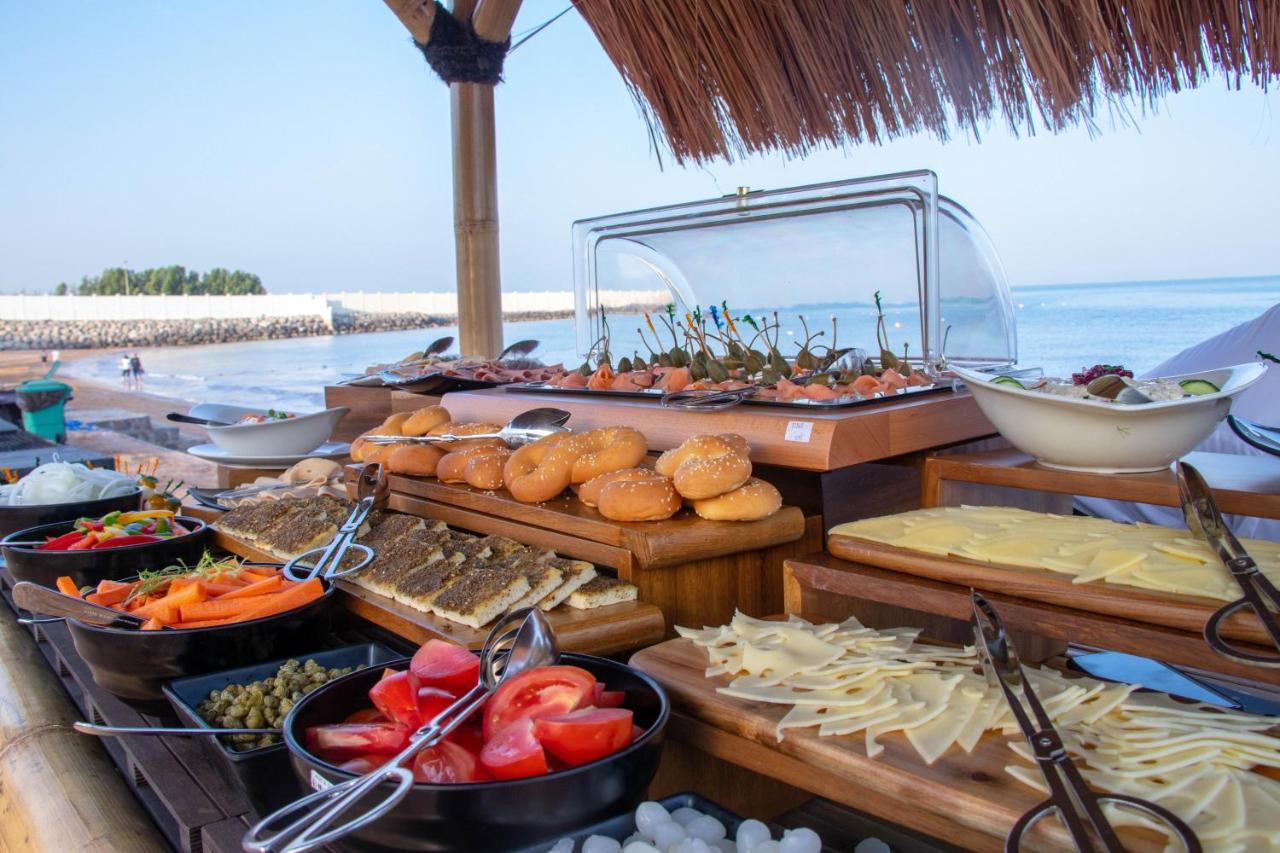 Longbeach Campground Ras al-Khaimah Exteriör bild