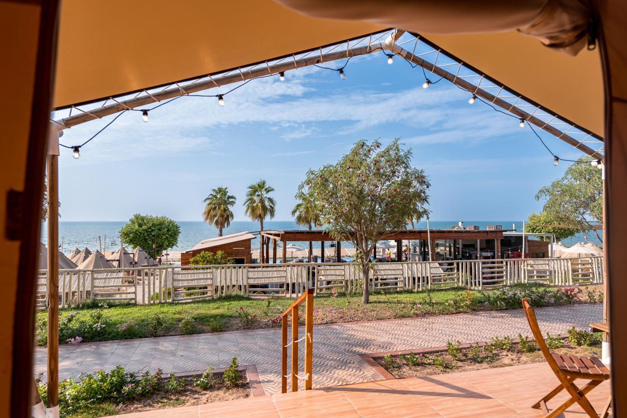 Longbeach Campground Ras al-Khaimah Exteriör bild