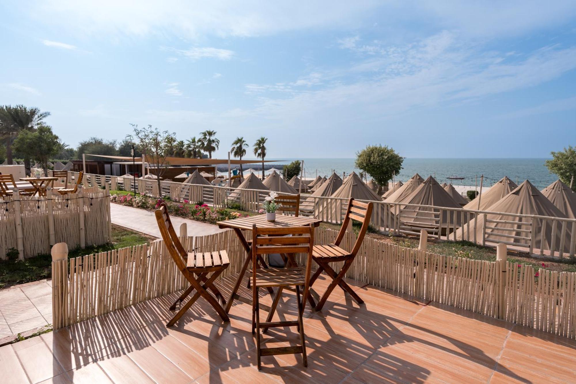 Longbeach Campground Ras al-Khaimah Exteriör bild